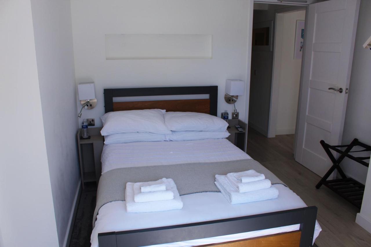 One One Five Apartment Swansea Dış mekan fotoğraf